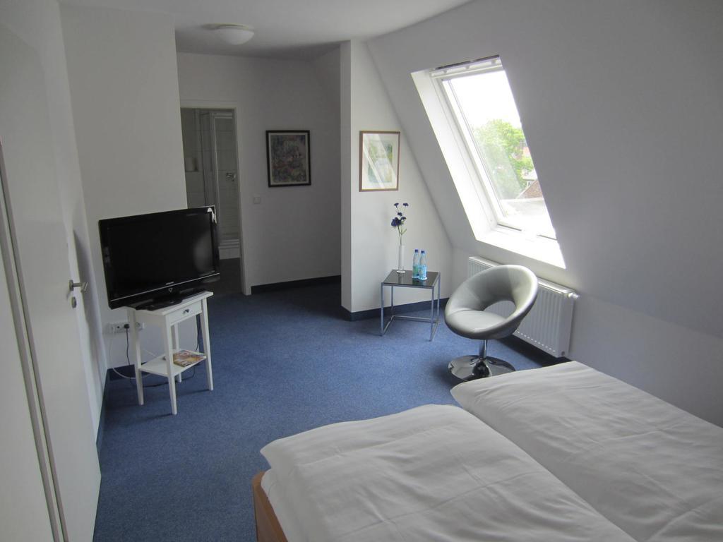 Hotel Haus Thoeren Kerken Exterior photo